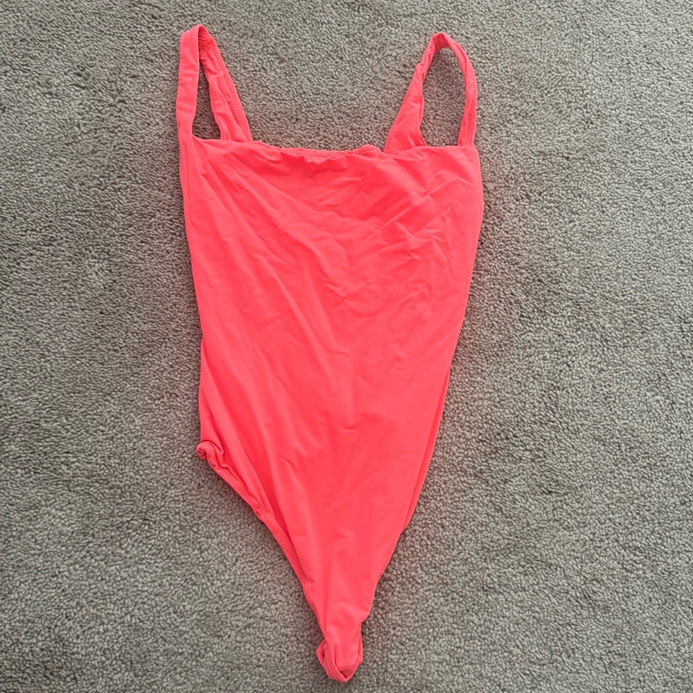 Skims Fits Everybody Square Neck Bodysuit
